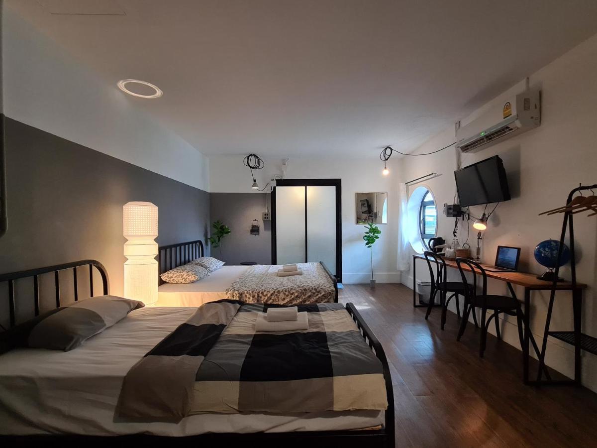 Hand Hotel Bang Saen Exterior photo