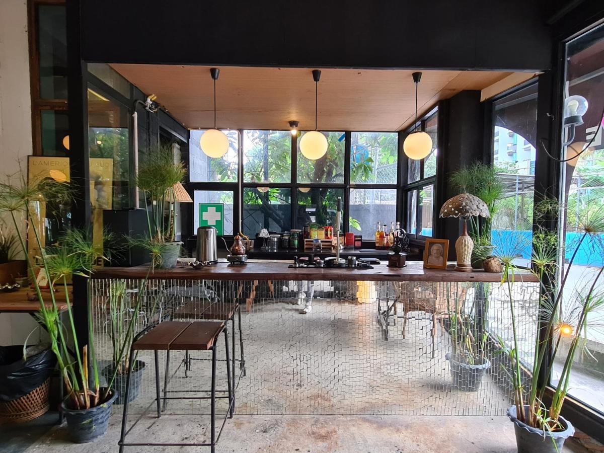 Hand Hotel Bang Saen Exterior photo