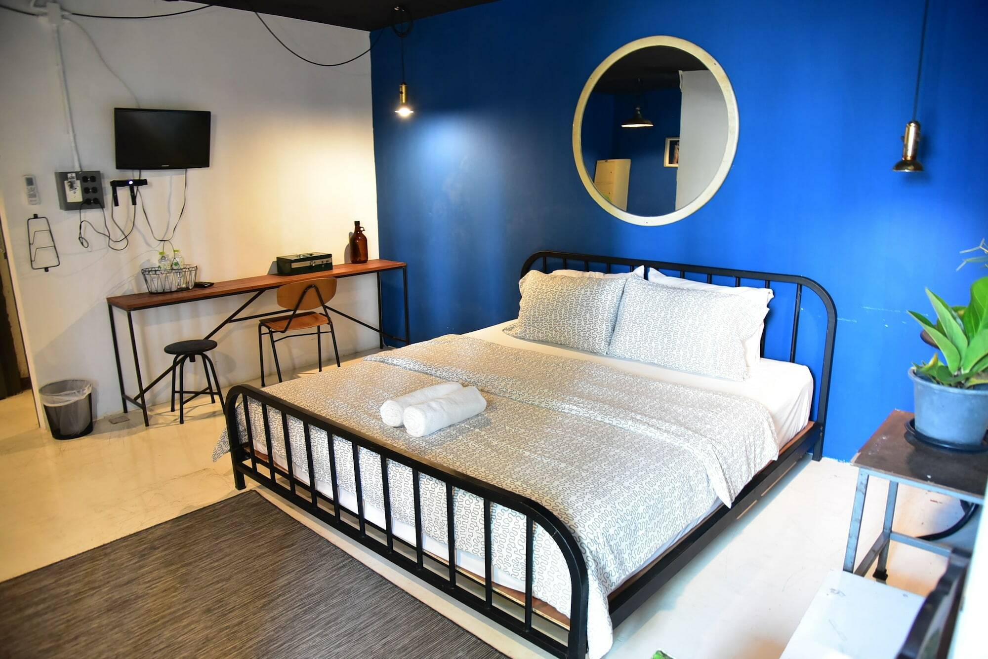Hand Hotel Bang Saen Exterior photo